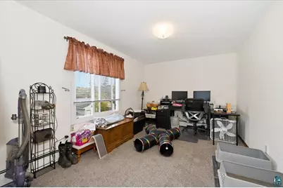 5426 Hammond Ave, Superior, WI 54880 - Photo 10