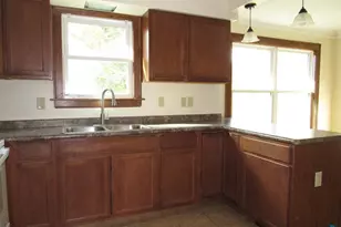 3520 N 21st St, Superior, WI 54880 - Photo 6