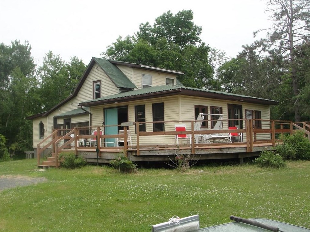 1446 Chippewa Trl, Luck, WI 54853-4125
