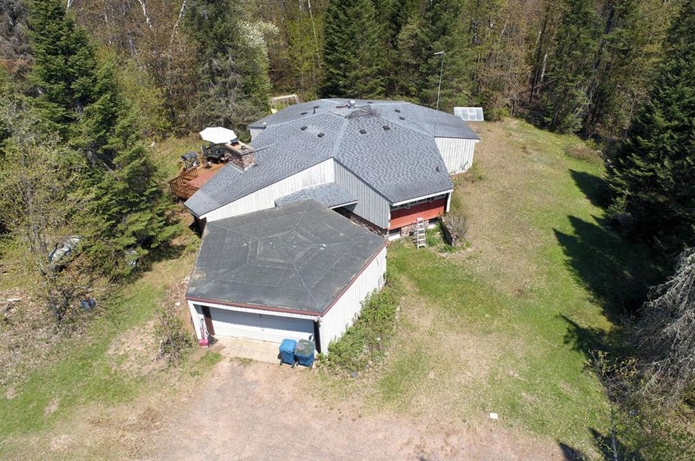 9134 W Upper A Rd, LCO Commercial Cent, WI 54843
