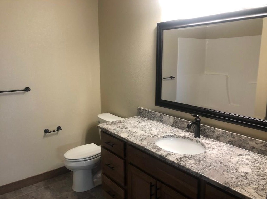 5121 Renee Ct, Eau Claire, WI 54703-3889