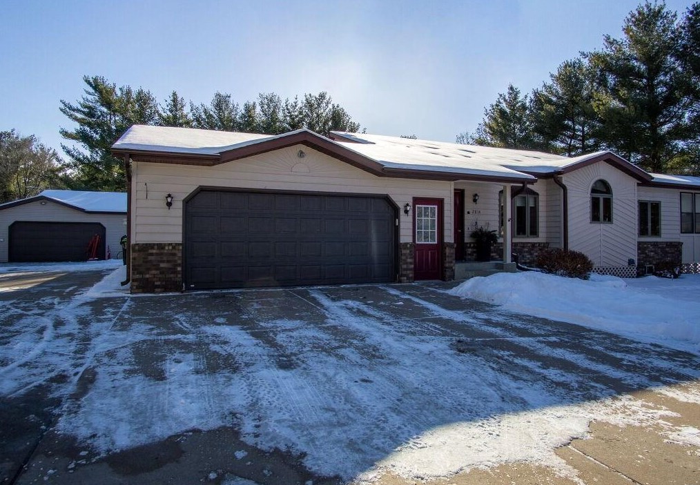 2814 Eagle Ridge Dr, Rusk, WI 54751