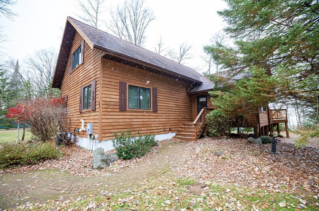 15800 W Ol Hayes Rd, Birchwood, WI 54817