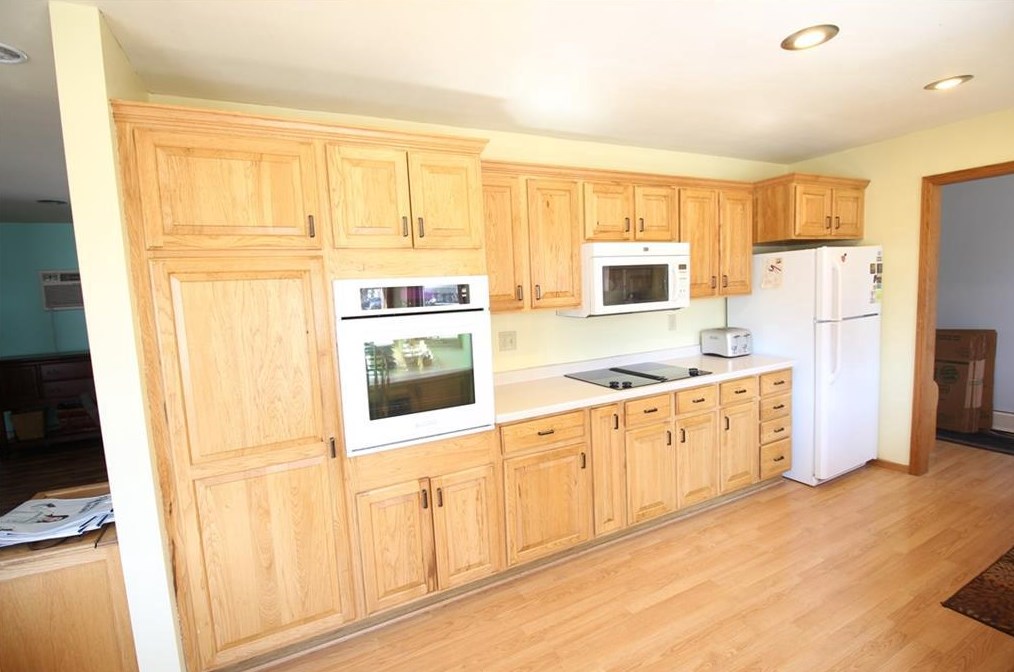 3244 Fern Ct, Eau Claire, WI 54703-1134