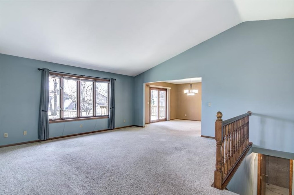 3143 Wellington Dr, Eau Claire, WI 54703