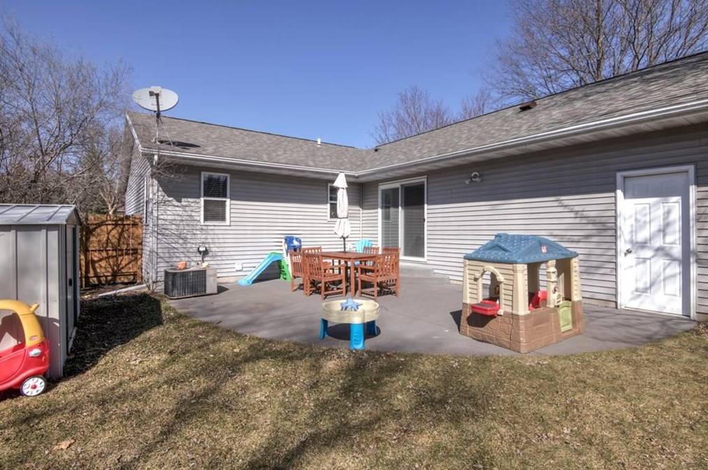 3506 Hester St, Eau Claire WI  54701-7701 exterior