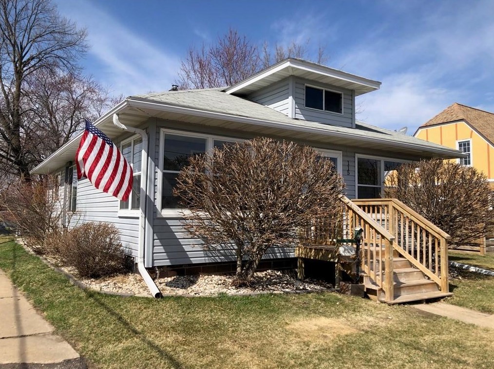 115 S Liberty St, Brackett, WI 54742