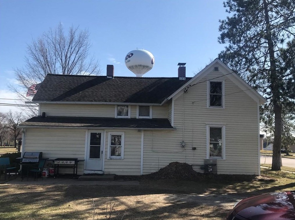 13718 10th St, Osseo, WI 54758