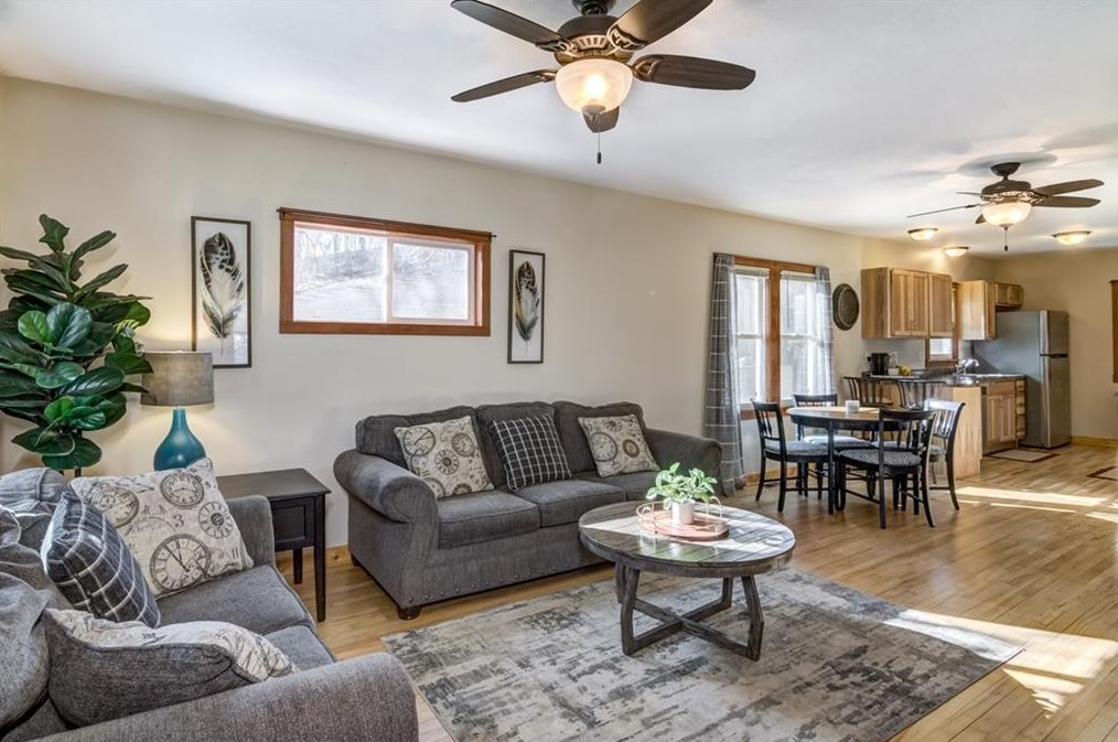 720 Talmadge St, Eau Claire, WI 54701-4190