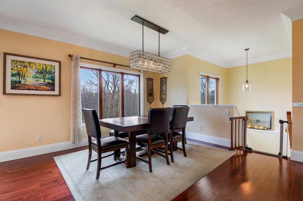 4655 Oakwood Hills Pkwy, Eau Claire WI  54701-7784 exterior