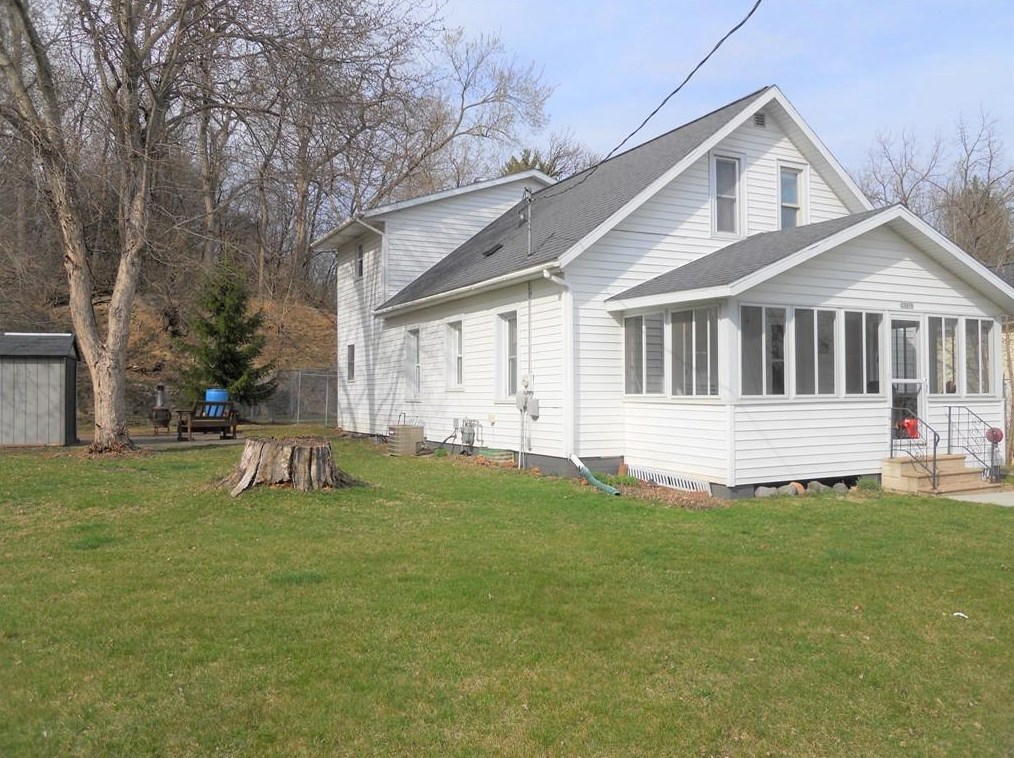 23976 Adams St, Elk Creek, WI 54747-8041
