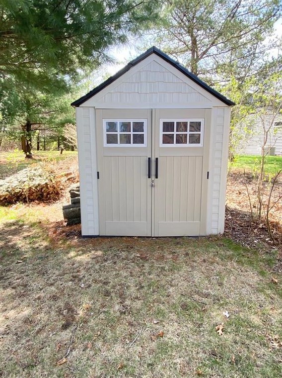 679 Autumn Dr, Altoona, WI 54720