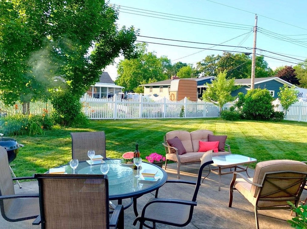 410 E Macarthur Ave, Eau Claire, WI 54701