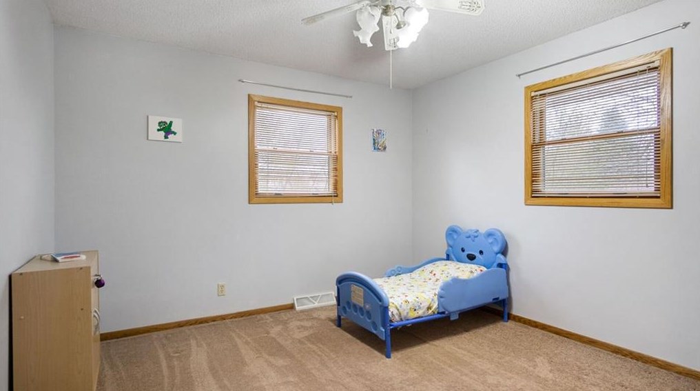 710 Kimberly Dr, Eau Claire WI  54703-0638 exterior