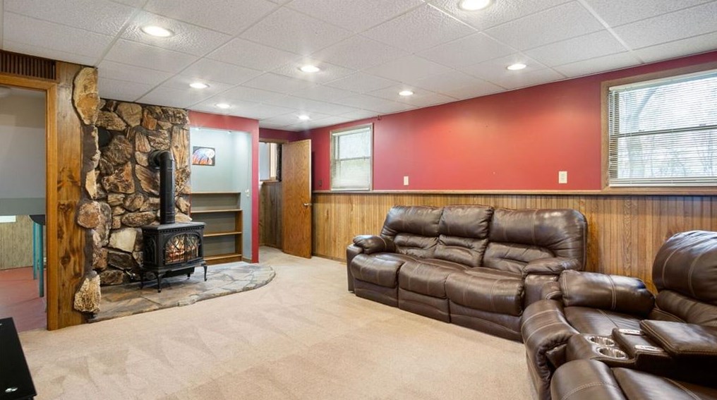 710 Kimberly Dr, Eau Claire WI  54703-0638 exterior