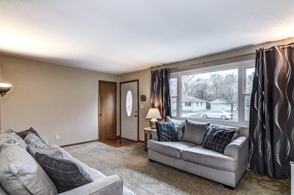 325 Selma St, Eau Claire, WI 54703