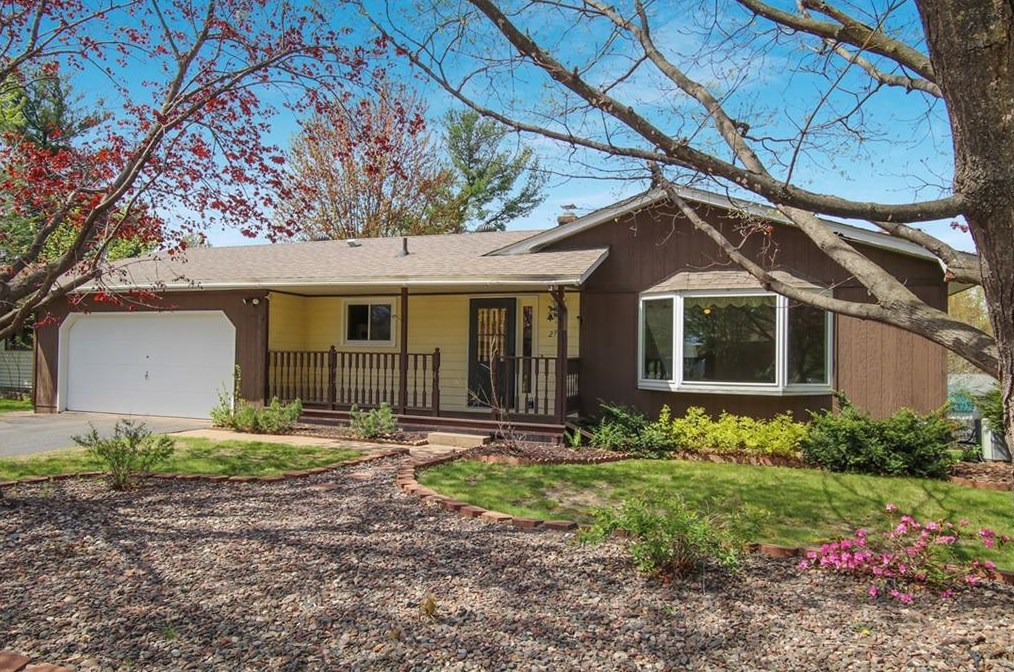 2928 Saturn Ave, Eau Claire, WI 54703