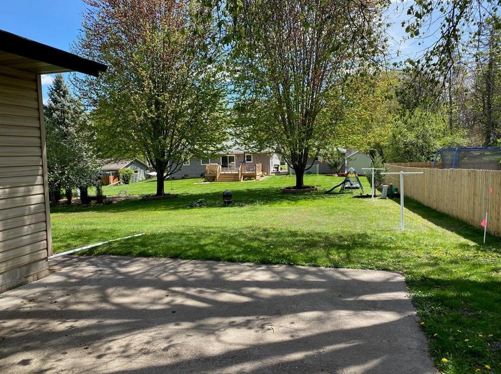 3009 Glenhaven Pl, Eau Claire, WI 54703-2649