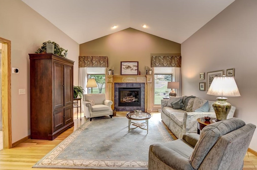 3836 Lever St, Eau Claire, WI 54701-7791