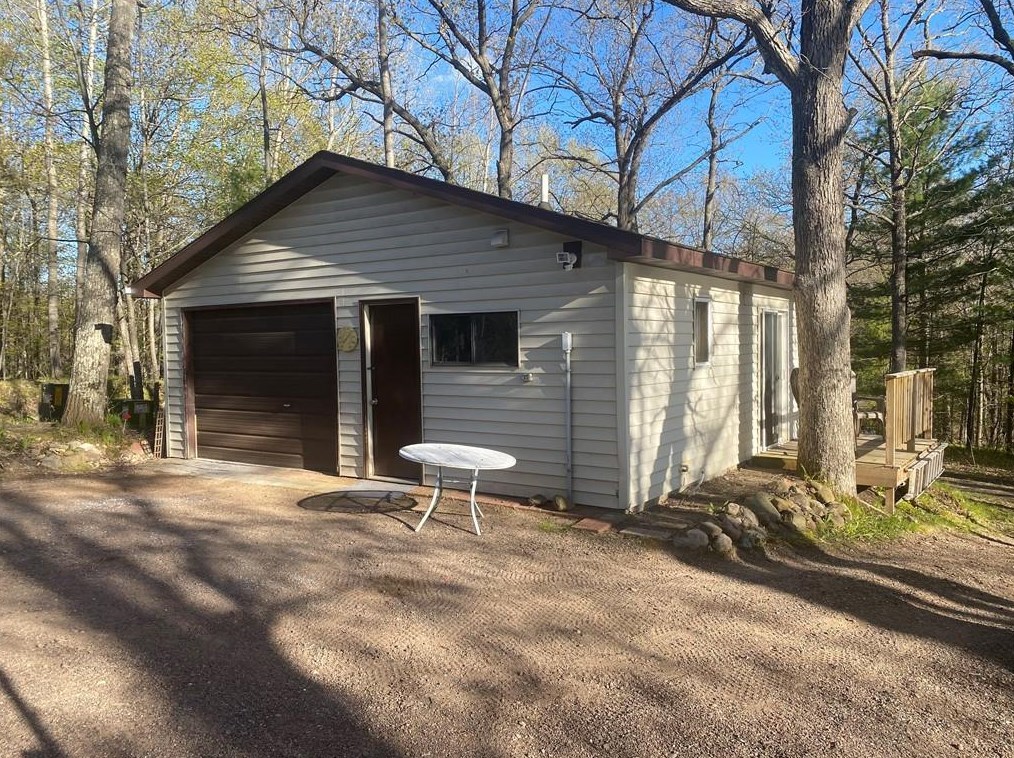 663 Sunset Ln, Chetek, WI 54728