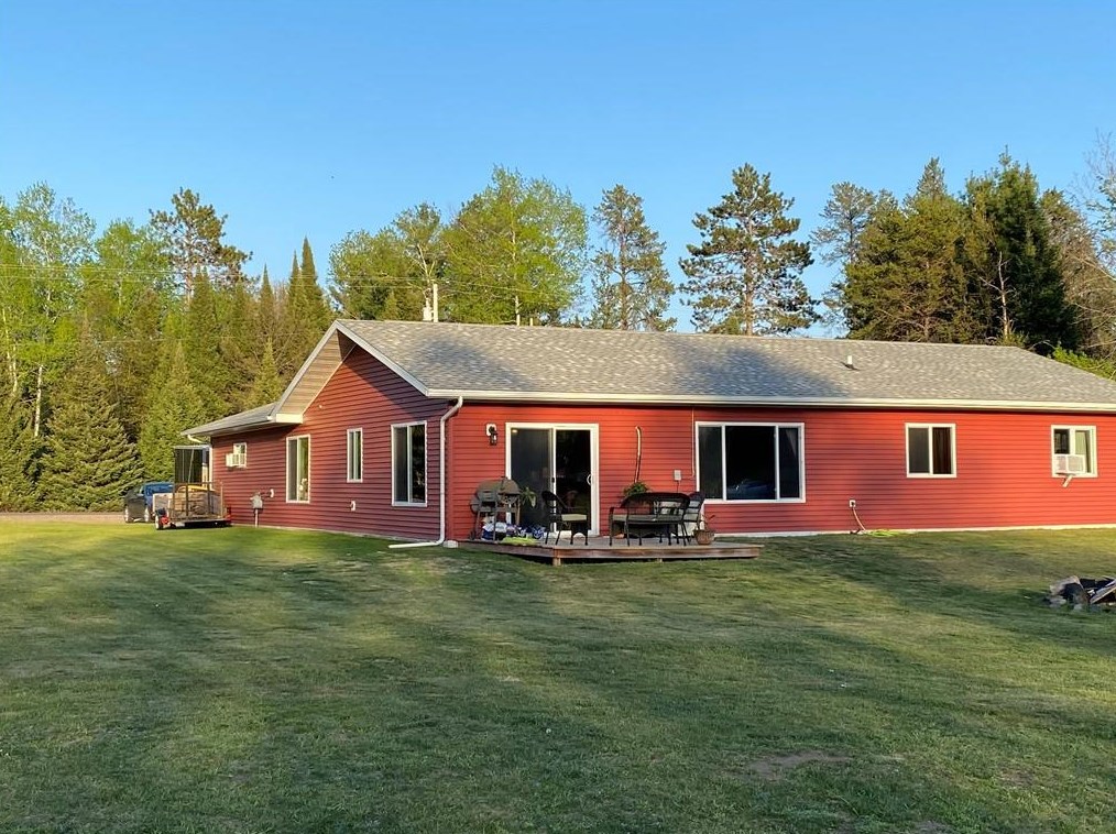 10109 Olker Rd, LCO Commercial Cent, WI 54843