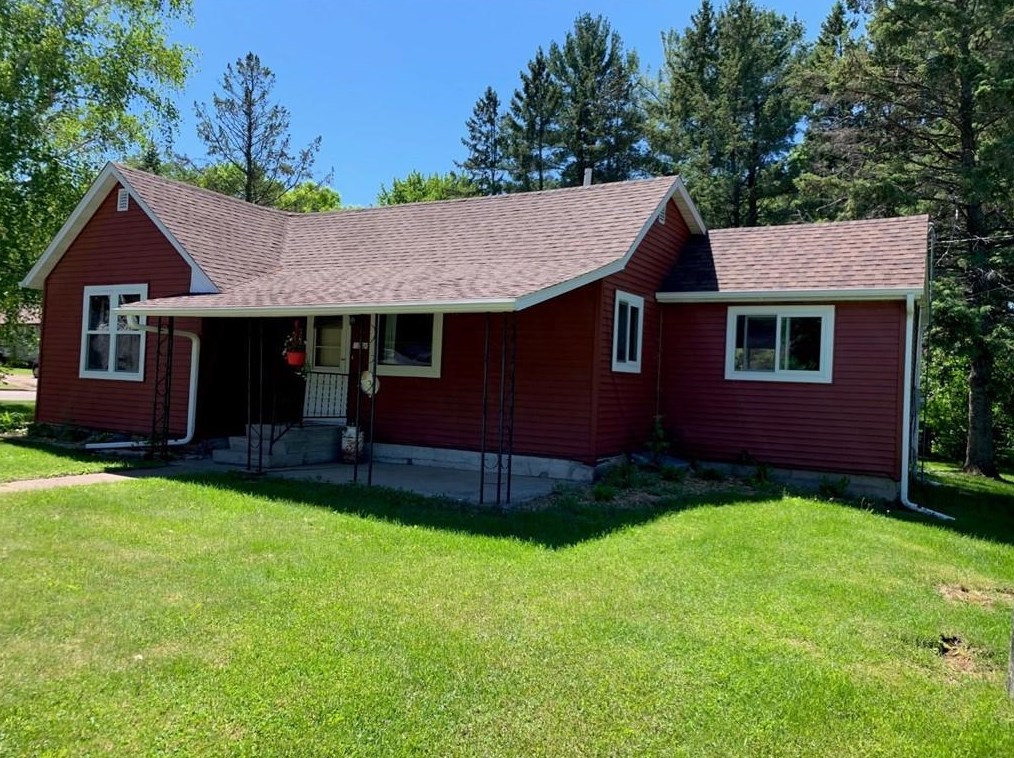 201 3rd St, Shell Lake, WI 54871