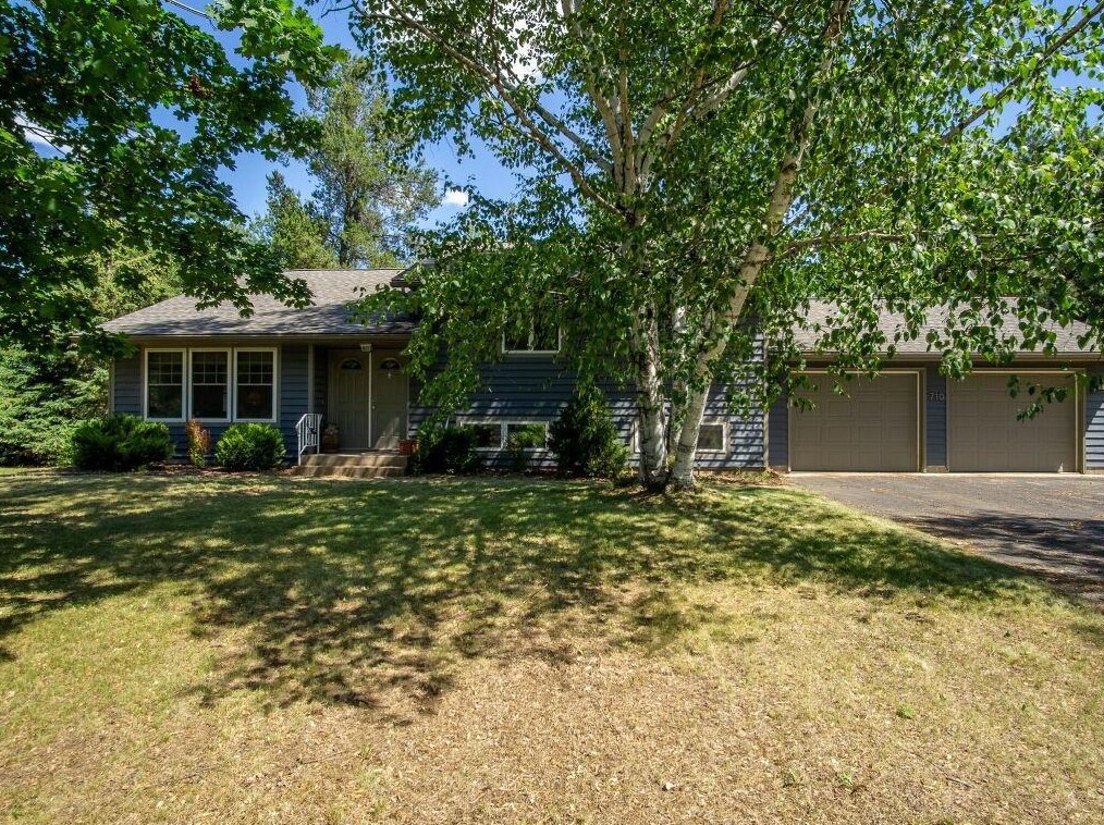 710 Rassbach St, Eau Claire, WI 54701-1700