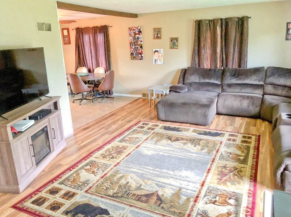 717 Schofield St, Chetek, WI 54728-9125