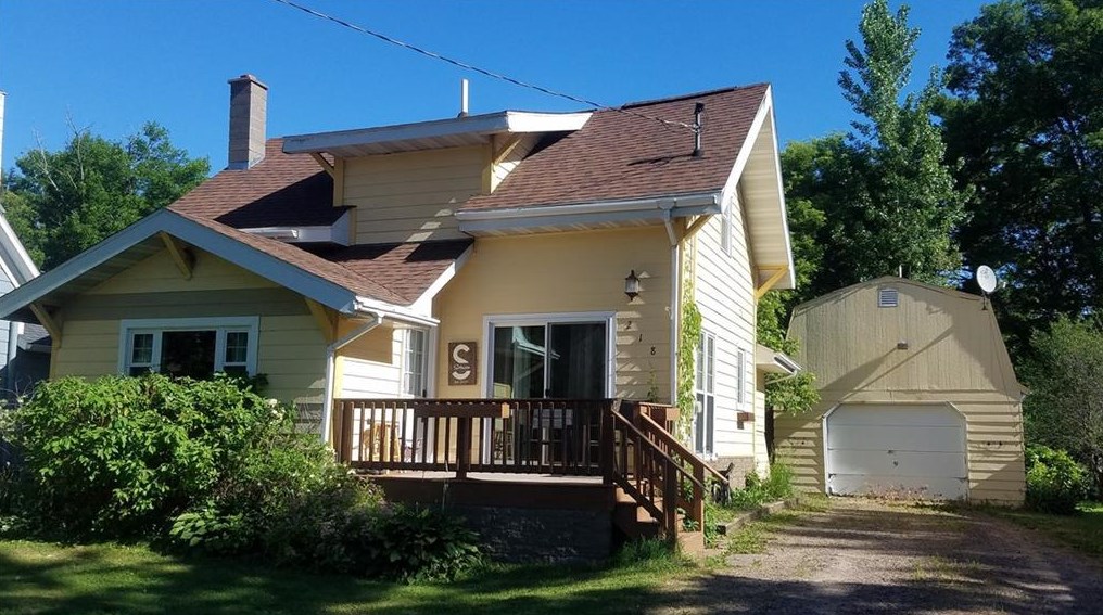 218 E Birch Ave, Birchwood, WI 54817