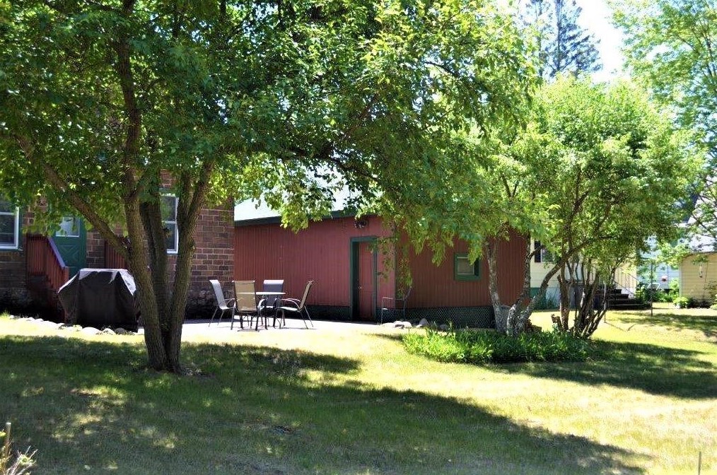 15960 5th St, LCO Commercial Cent, WI 54843