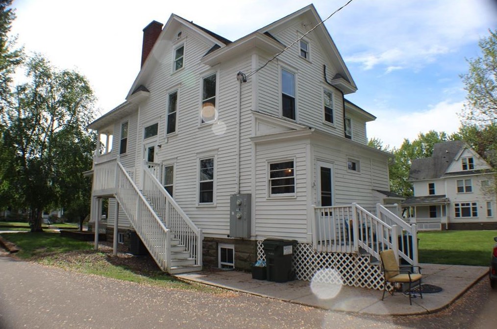 1500 State St, Eau Claire WI  54701-4075 exterior