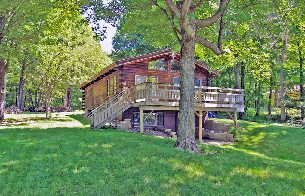 1629 Sunset Beach Dr, Birchwood, WI 54817