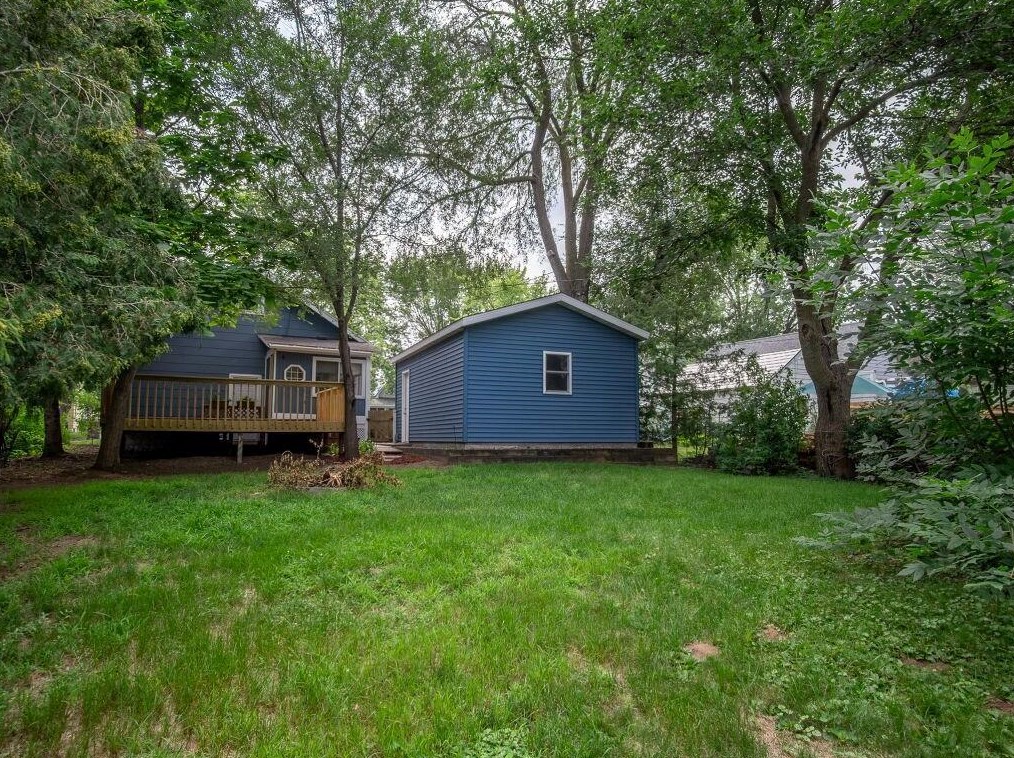 618 Holm Ave, Eau Claire, WI 54703-3159