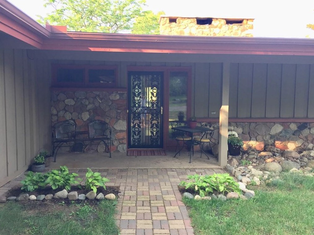 108 Donovan Cove Rd, Shell Lake, WI 54871