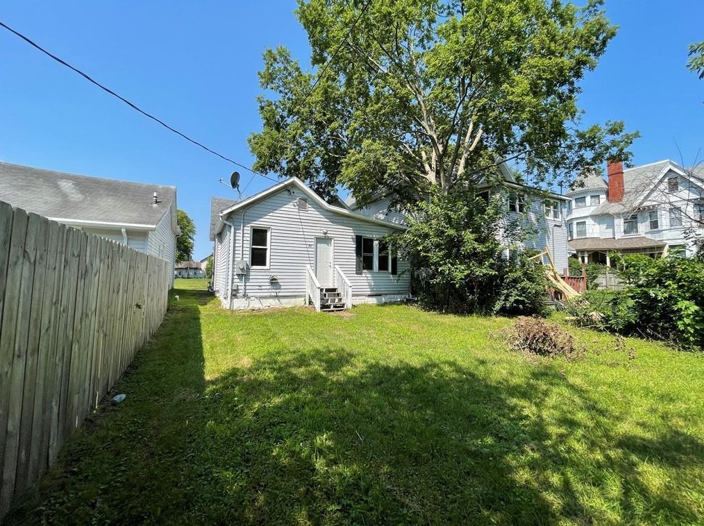 515 Barstow St, Eau Claire, WI 54703