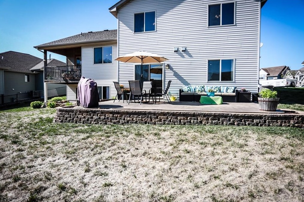 1632 Rolling Hills Ln, Troy WI  54022-2175 exterior