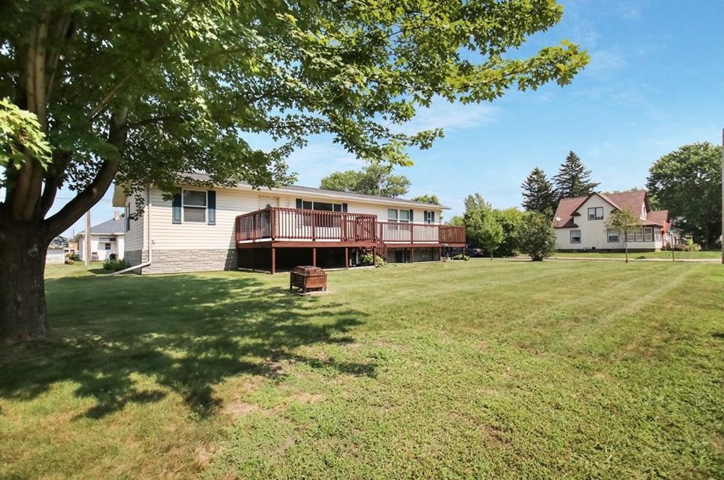 925 1st St, Boyceville, WI 54725