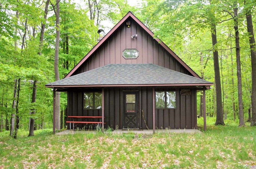 325 260th Ave, Cumberland, WI 54829-9338