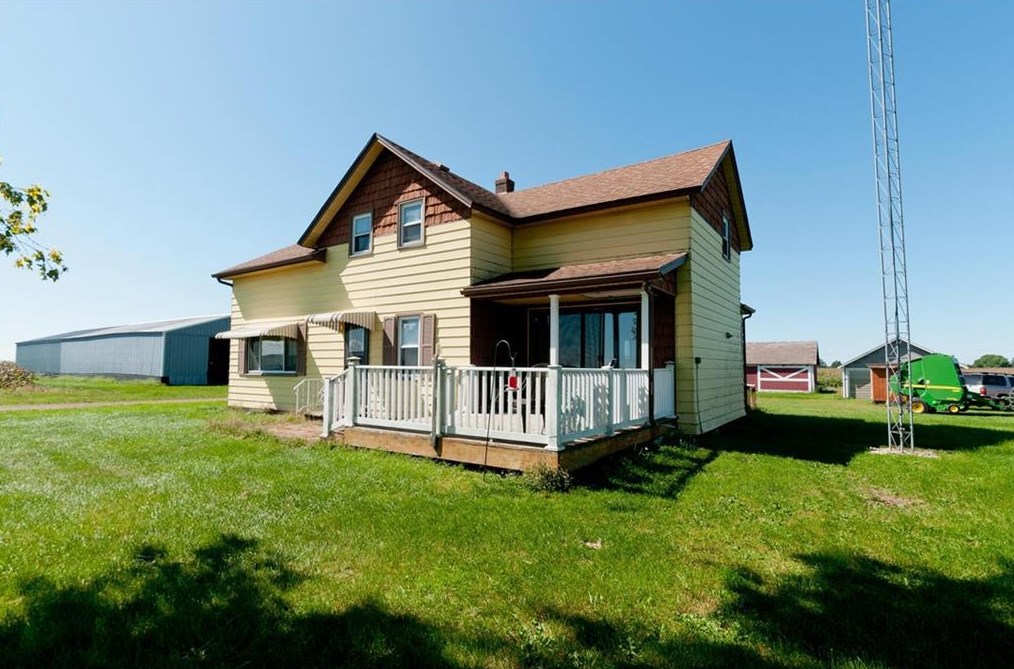 2416 21st St, Canton, WI 54868-9778