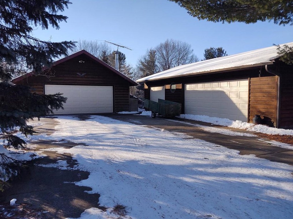 706 26 1/8 St, Chetek, WI 54728