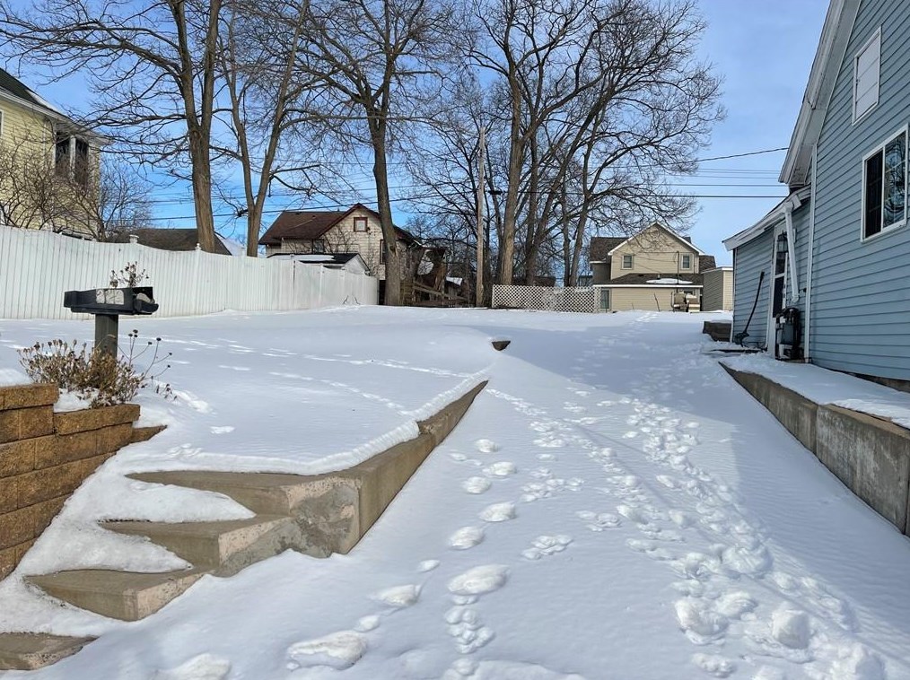 826 Main St, Eau Claire, WI 54703