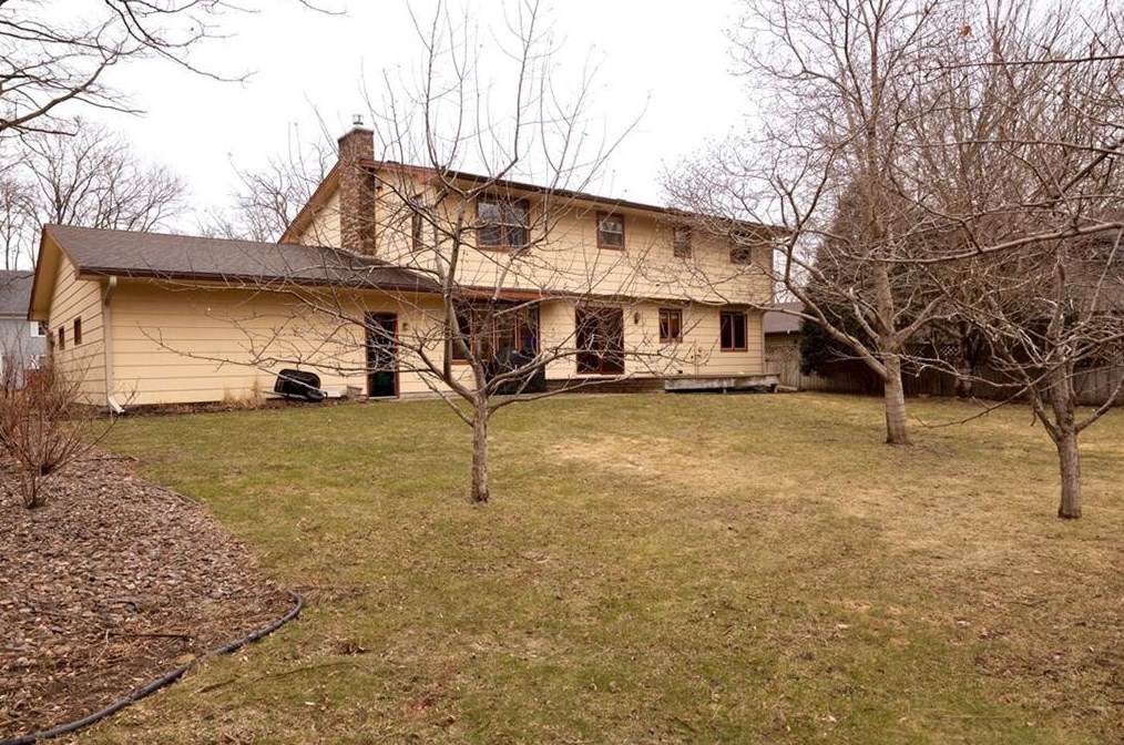 2930 Sherman St, Eau Claire, WI 54701