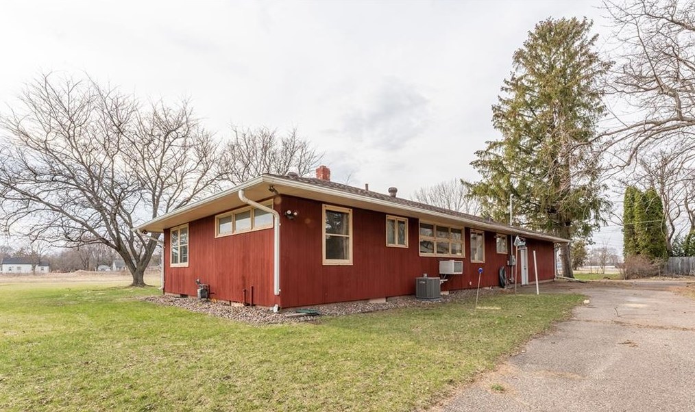 717 Park Ave, Eau Claire WI  54729-3508 exterior