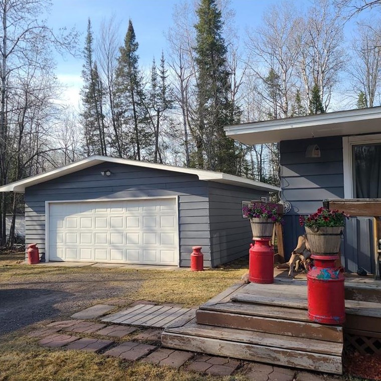 8587 E Ronchi Rd, Wentworth, WI 54874