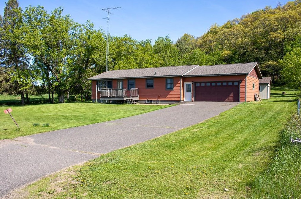 2074 12th Ave, Chetek, WI 54728