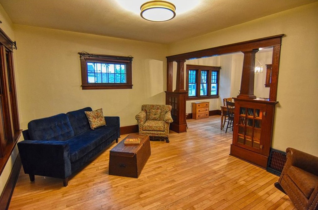 905 5th St, Chetek WI  54728-9667 exterior