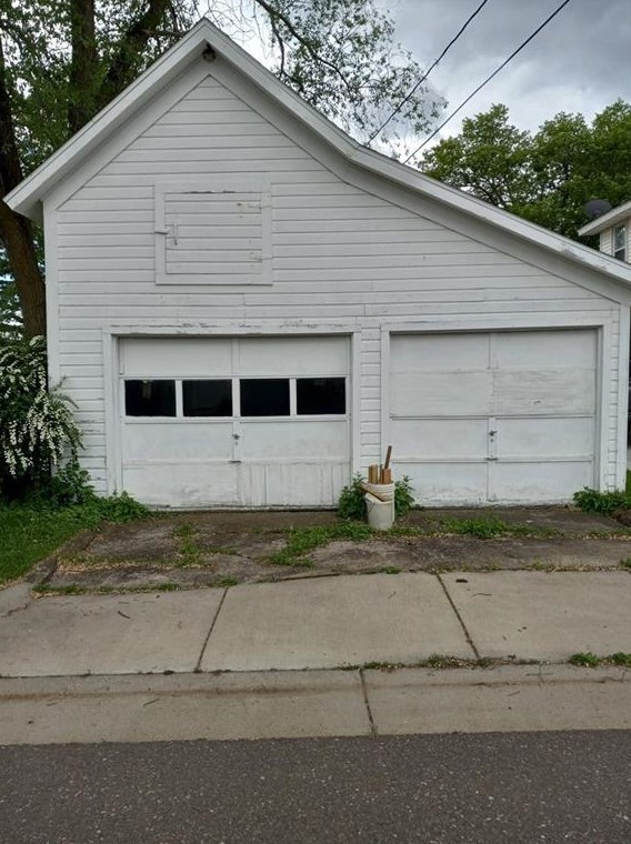 1103 Priddy St, Bloomer, WI 54724