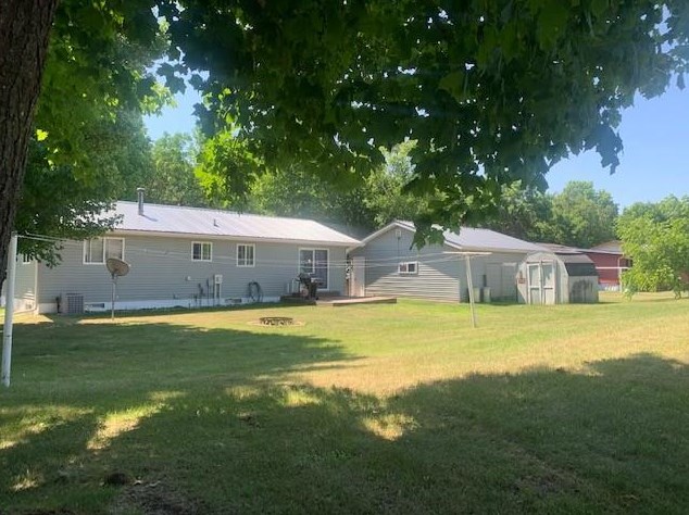1417 York St, Bloomer, WI 54724