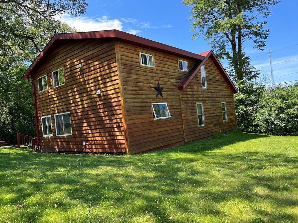 16855 W 2nd St, Stone Lake, WI 54876
