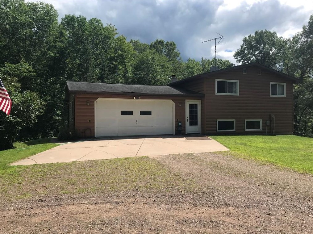 2241 16th Ave, Cameron, WI 54822